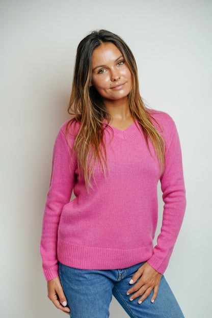 ESTHÈME - Small V-Neck Pink Cashmere