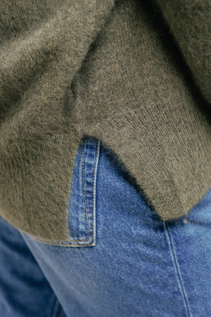 ESTHÈME - V-neck Raccoon Khaki