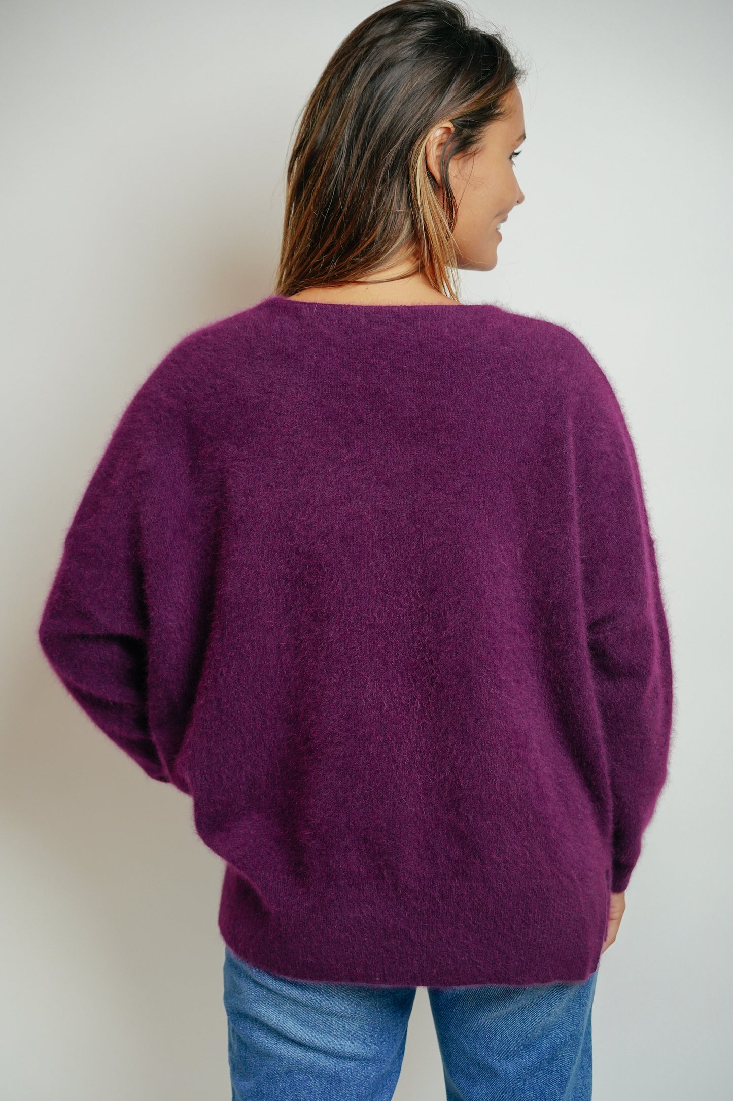 ESTHÈME - V-neck Raccoon Plum