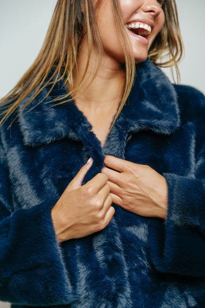 ESTHÈME - Navy Coat 