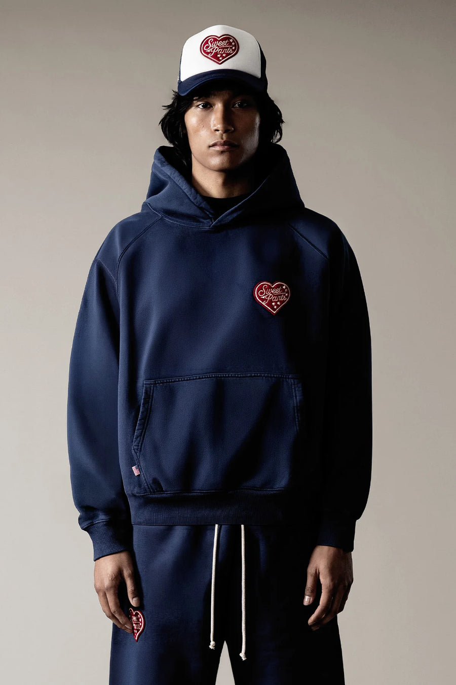 Sweat à capuche homme Sweet Pants Heritage coloris night, vue principale