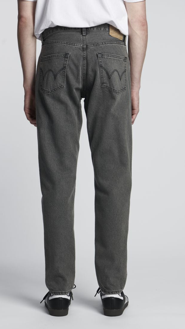 EDWIN - Regular Tapered Black Light Used