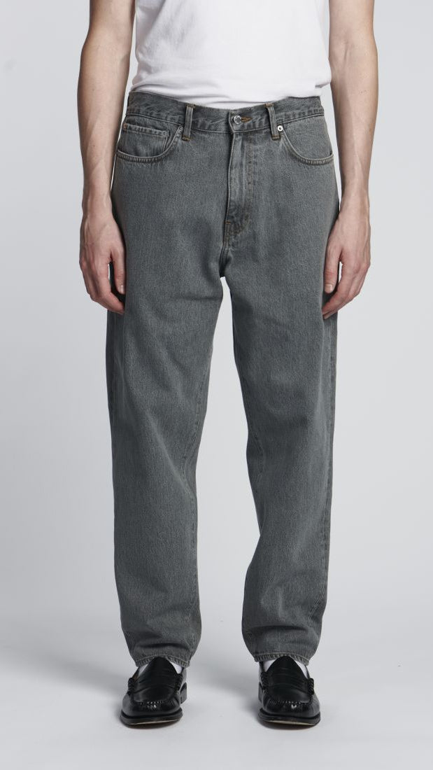 EDWIN – Cosmos Pant Pembroke Black Heavy Bleach Waschung