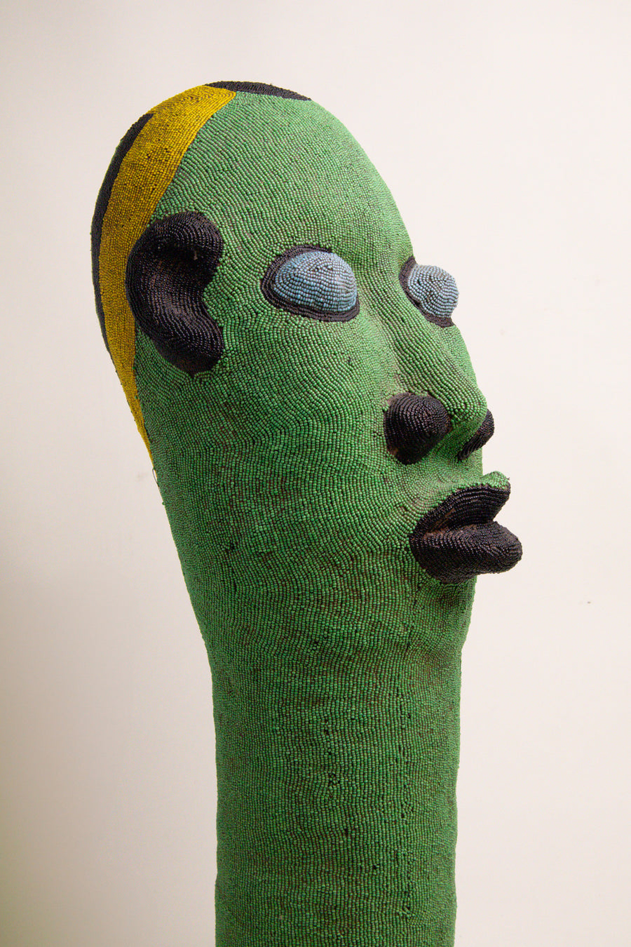 L'ÎLE BLEUE - Statue en Perles et Terre Cuite