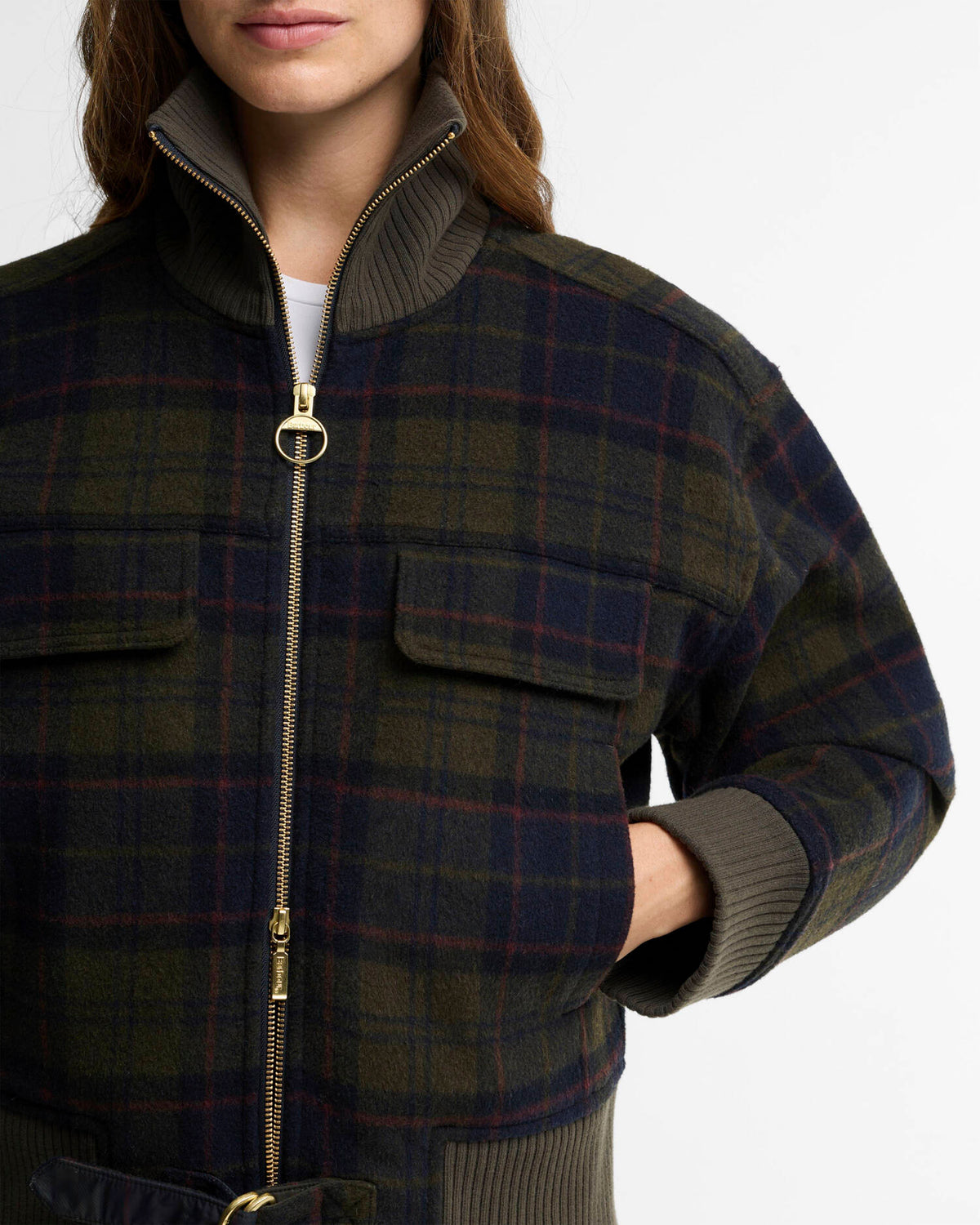 Détail matière de la surchemise Barbour Ivybridge tartan femme