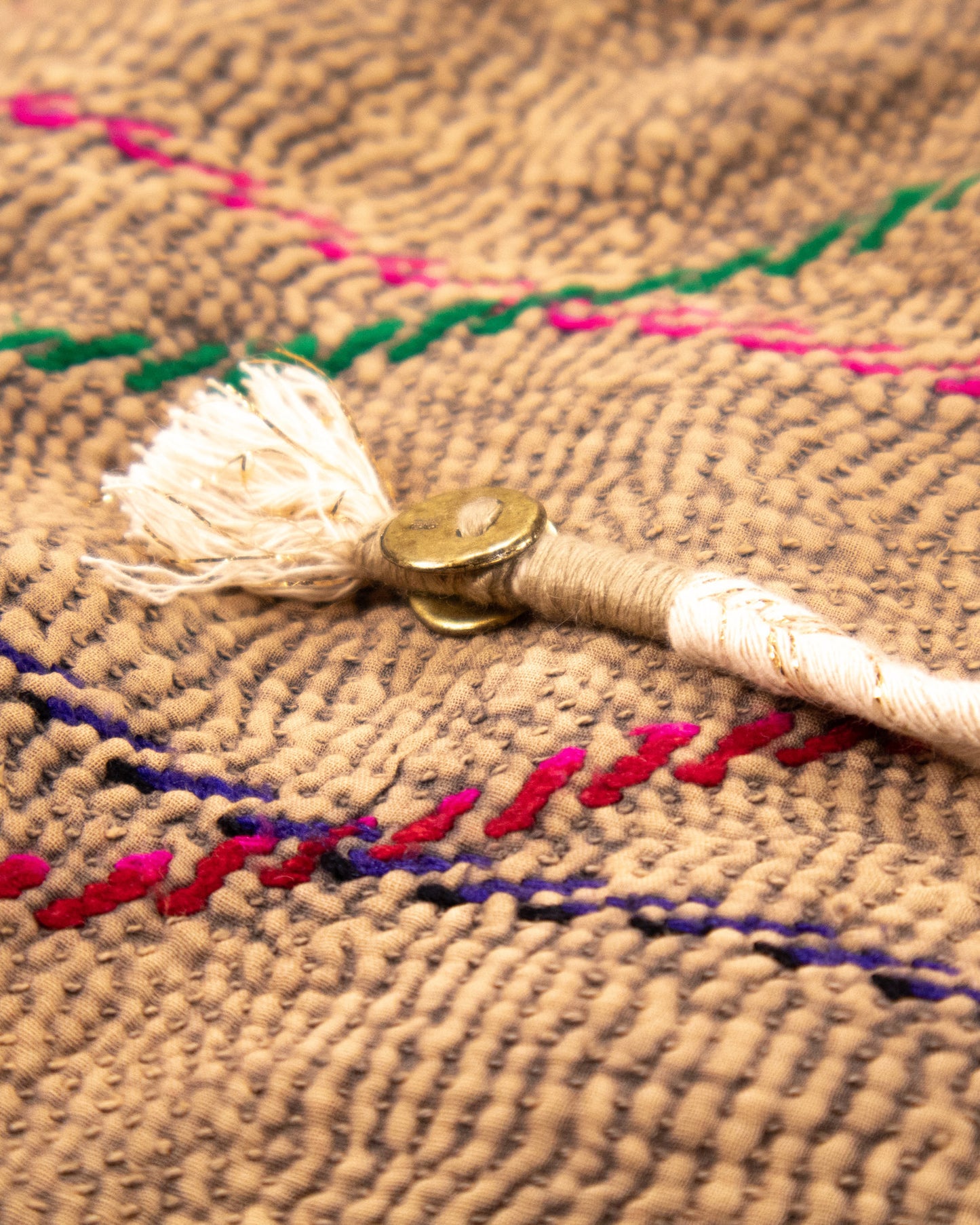 THE BLUE ISLAND - LEOPARD SLEEVELESS HOODIE IN KANTHA COLOR 3