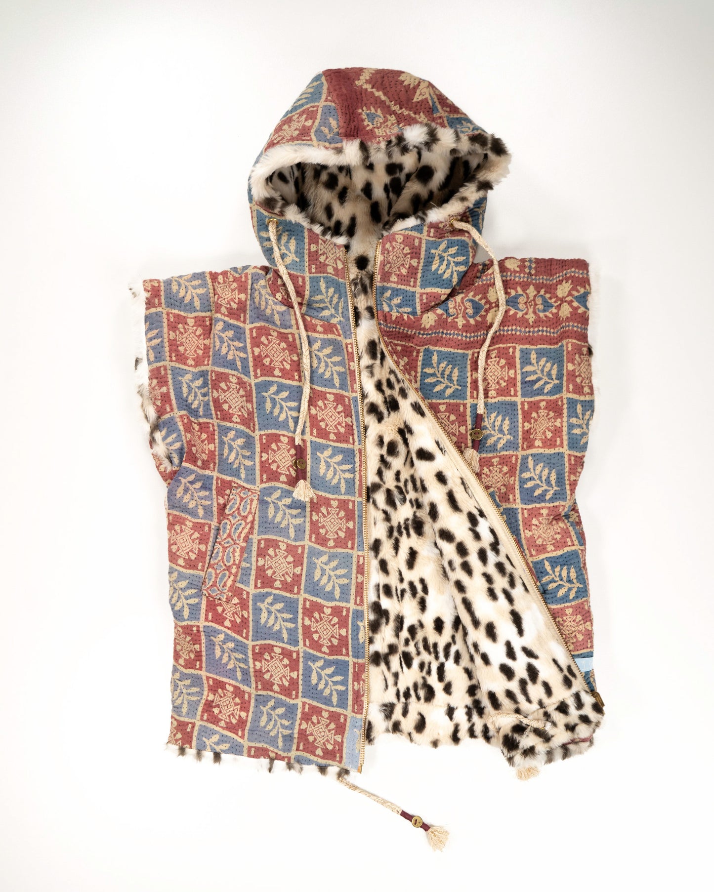 THE BLUE ISLAND - LEOPARD SLEEVELESS HOODIE IN KANTHA COLOR 8