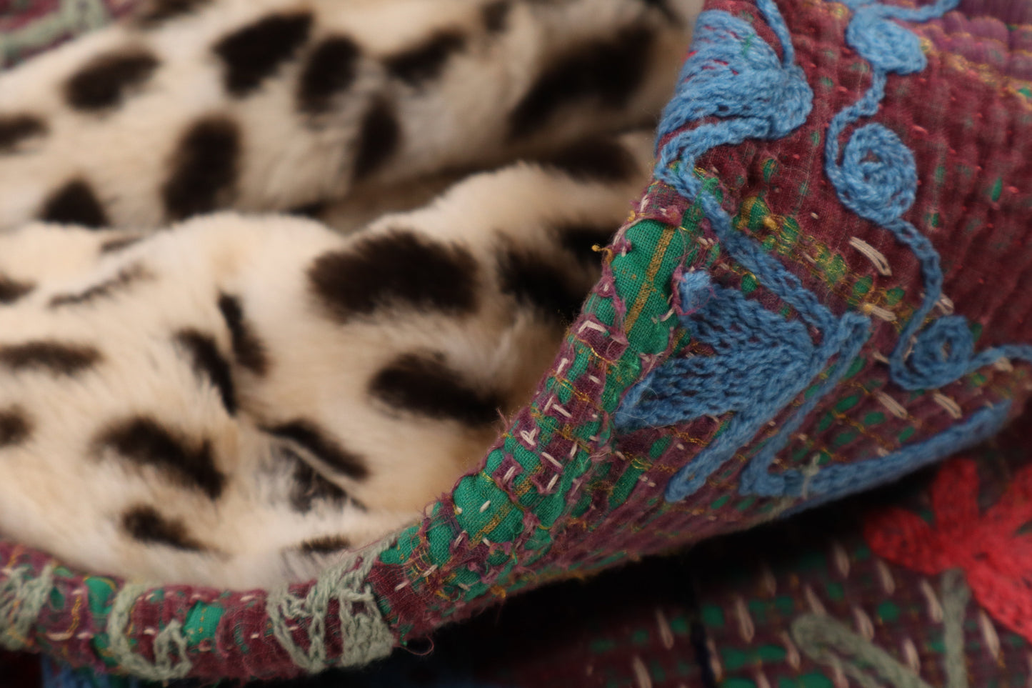 L’ÎLE BLEUE - MANTEAU HOODY SUZANI PIÈCE UNIQUE COULEUR 3