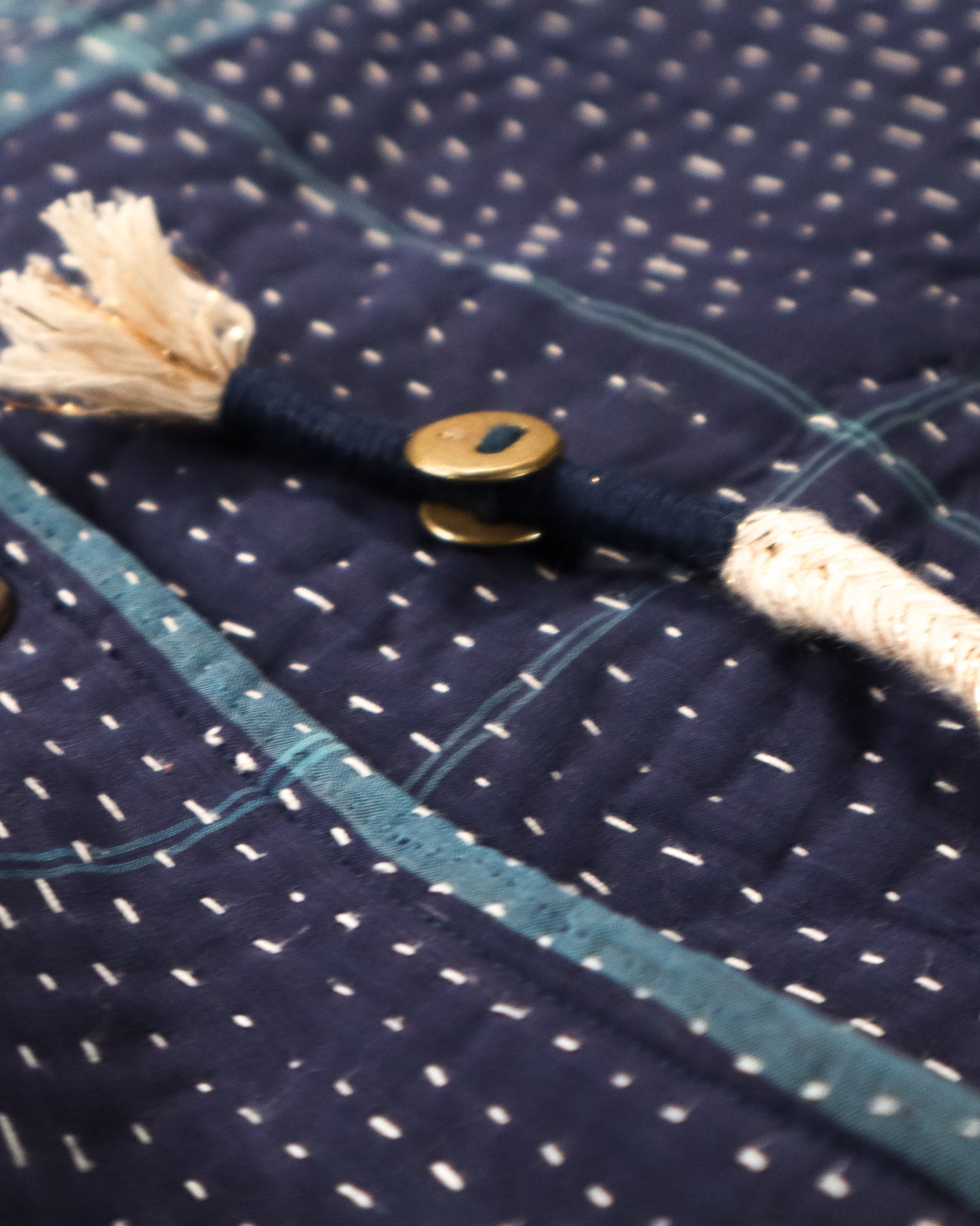 L'ÎLE BLEUE - MANTEAU FOURRÉ LÉOPARD EN KANTHA COULEUR 4