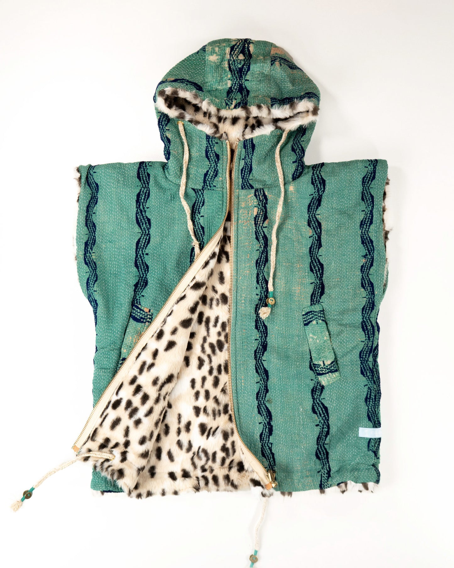 THE BLUE ISLAND - LEOPARD SLEEVELESS HOODIE IN KANTHA COLOR 6