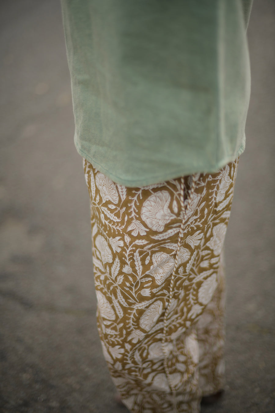 PANTALON NEW BOUBOU HOMME "CORFU" BLOCKPRINT FLEURS BEIGE