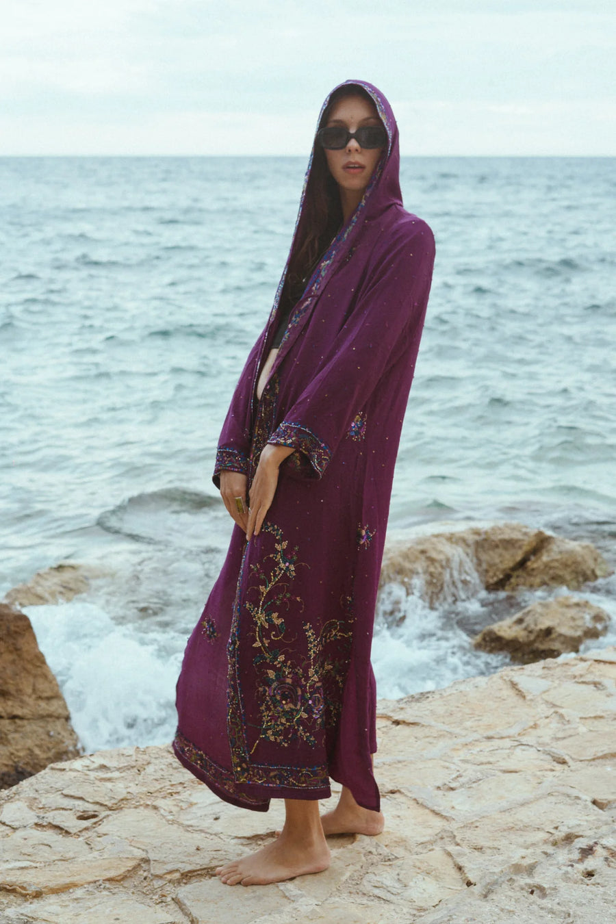 YAYAVARA - Kimono femme violet bordeaux soie broderies