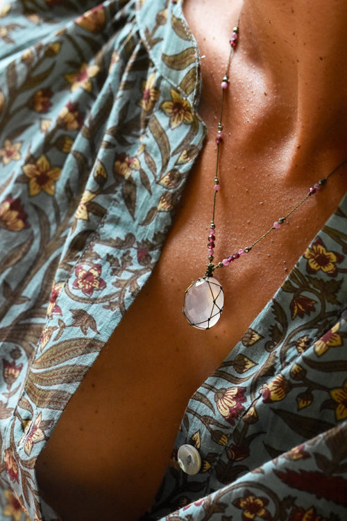 RAKHI ME - Collier Talismans Bhajan Quartz Rose