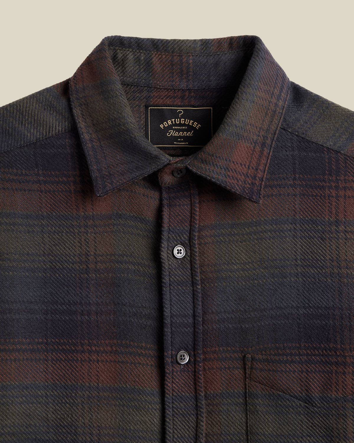 Détail de la chemise en coton Portuguese Flannel Old Pine