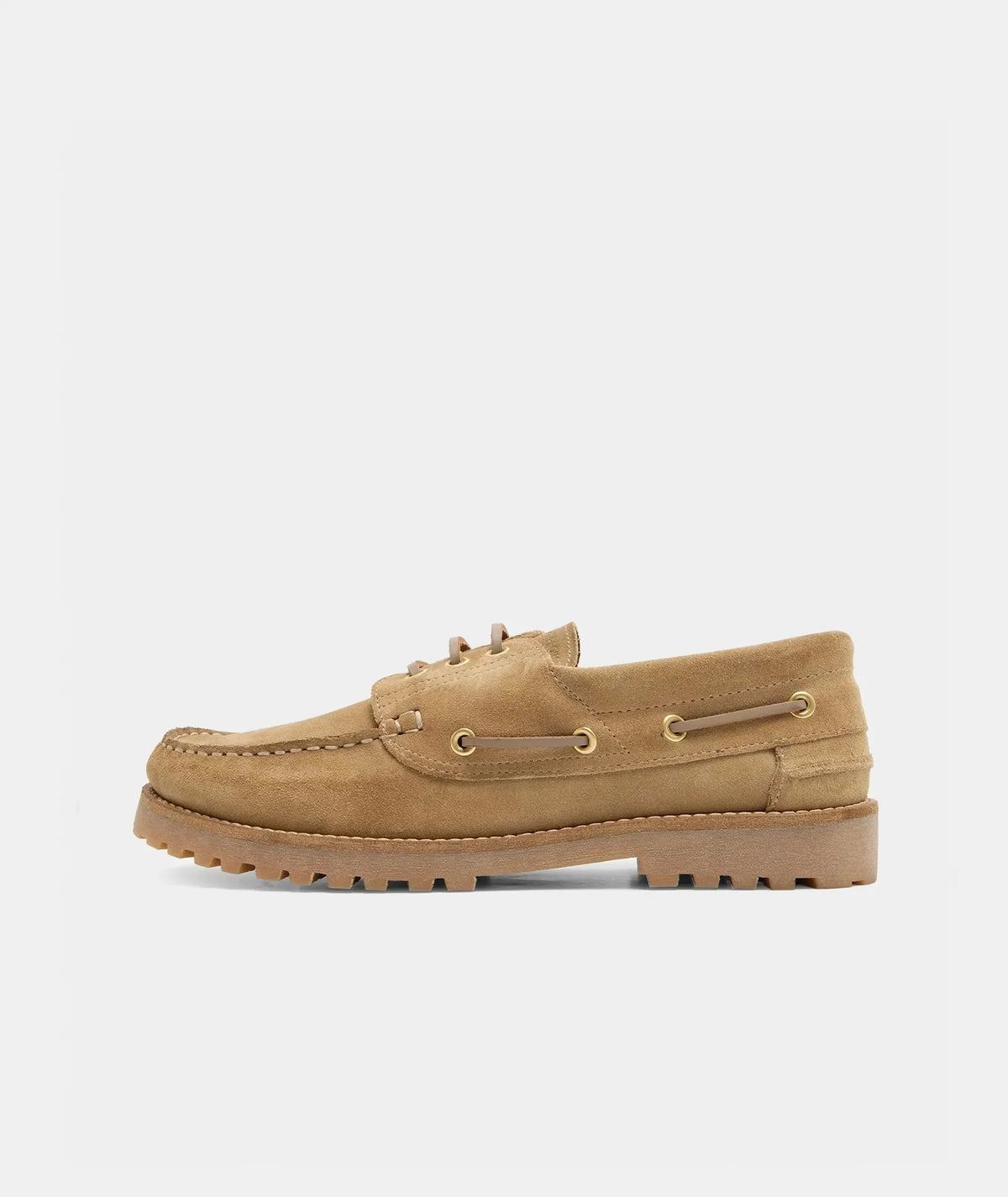 Détail moc toe cousu main chaussure Garment Project Earth Suede