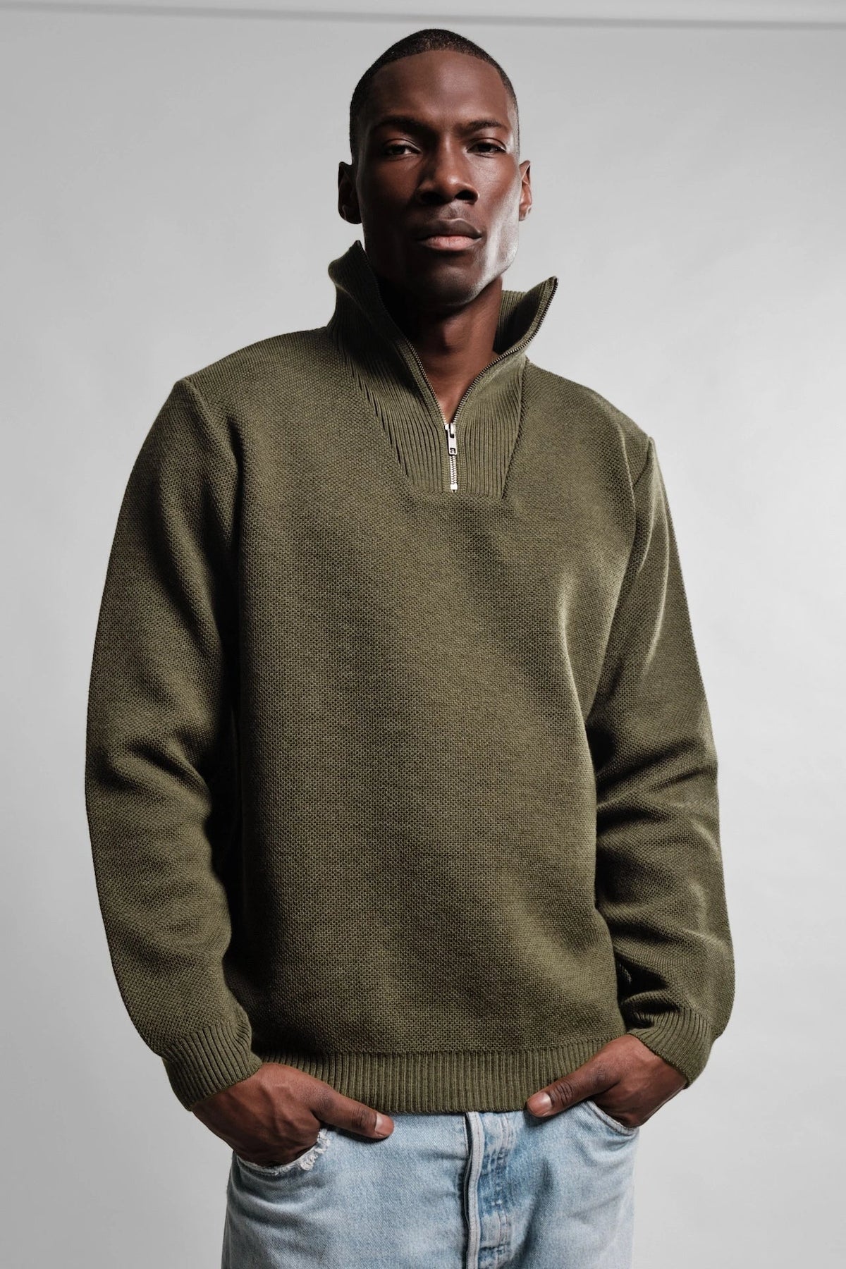 pull camioneur kaki