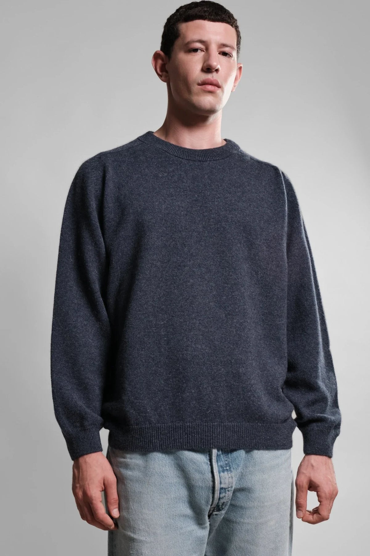 Pull homme Armen Nitto Knitwear en laine et angora Navy Mix