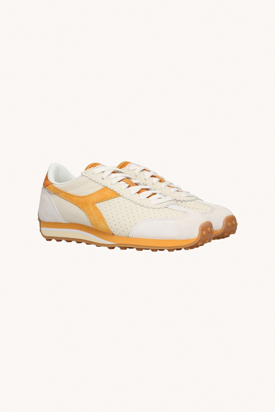 DIADORA - RALLY PUNCHED