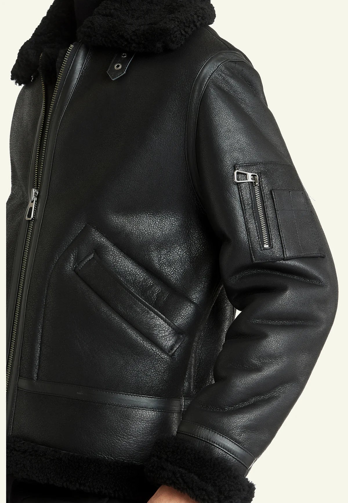 Blouson homme Serge Pariente New Kennedy mouton noir, vue de détail