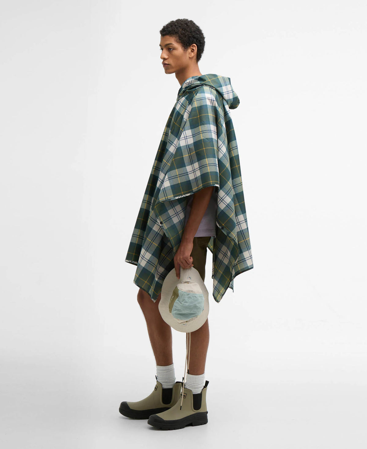Look avec le poncho déperlant Barbour tartan Ancient