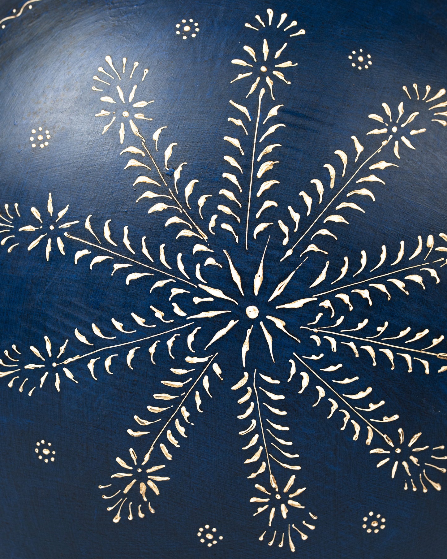 L'ÎLE BLEUE - POT EN METAL PEINT MAINS