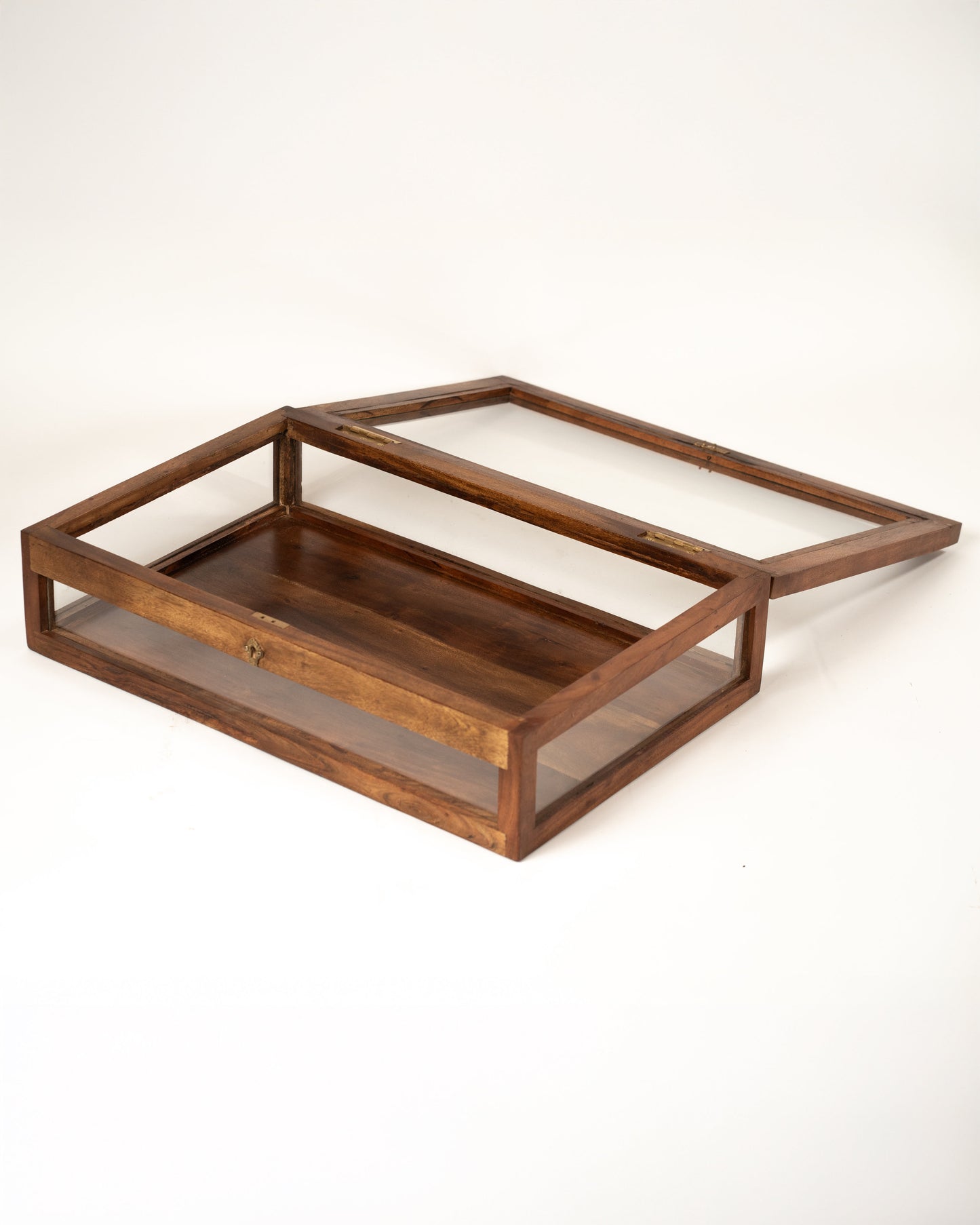 L'ÎLE BLEUE - VITRINE EN BOIS