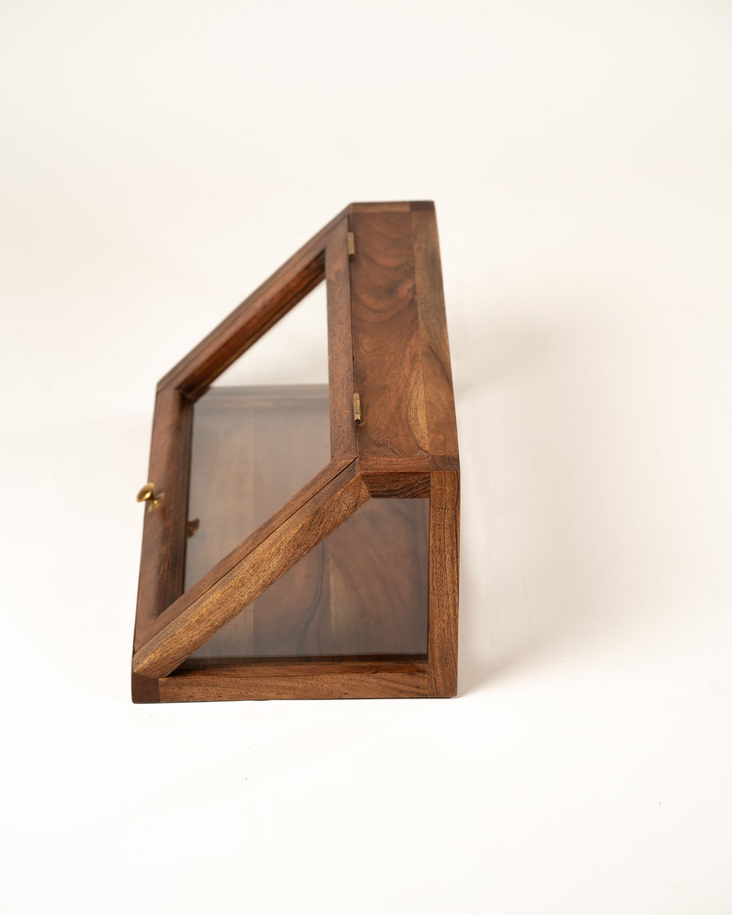 L'ÎLE BLEUE - VITRINE EN BOIS