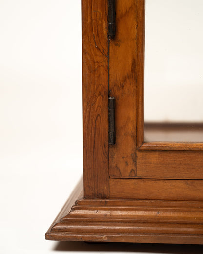 L'ÎLE BLEUE - VITRINE EN BOIS