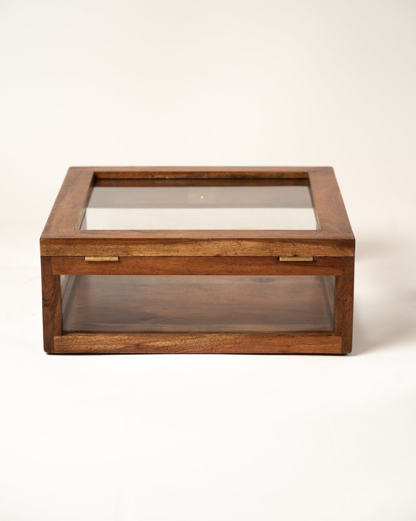 L'ÎLE BLEUE - VITRINE EN BOIS