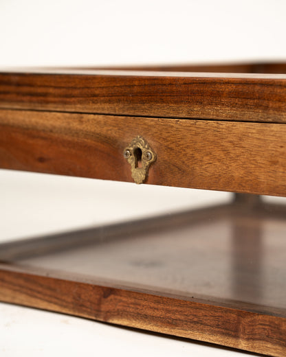 L'ÎLE BLEUE - VITRINE EN BOIS