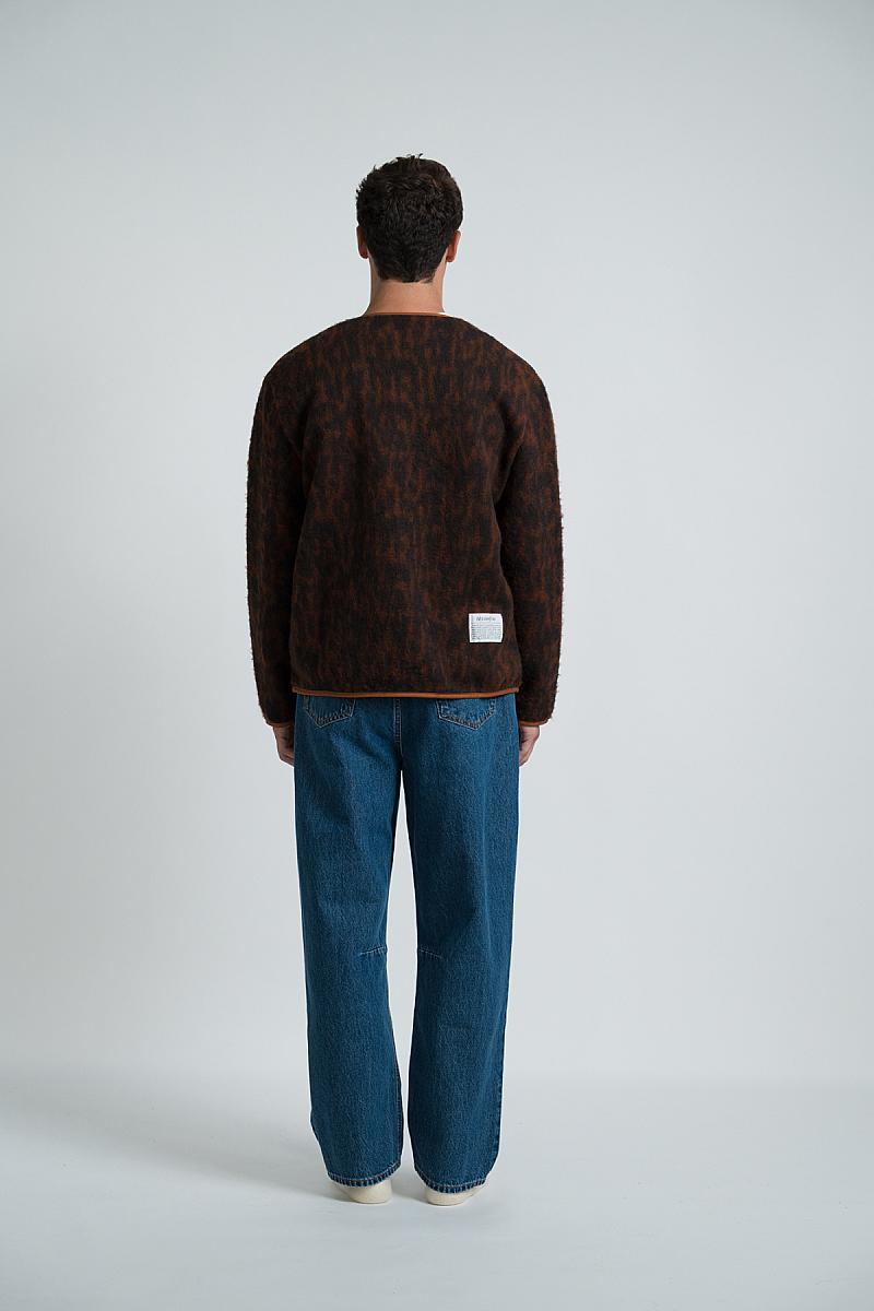 Jean homme Wooden Store Pit bleu coupe baggy, mise en situation