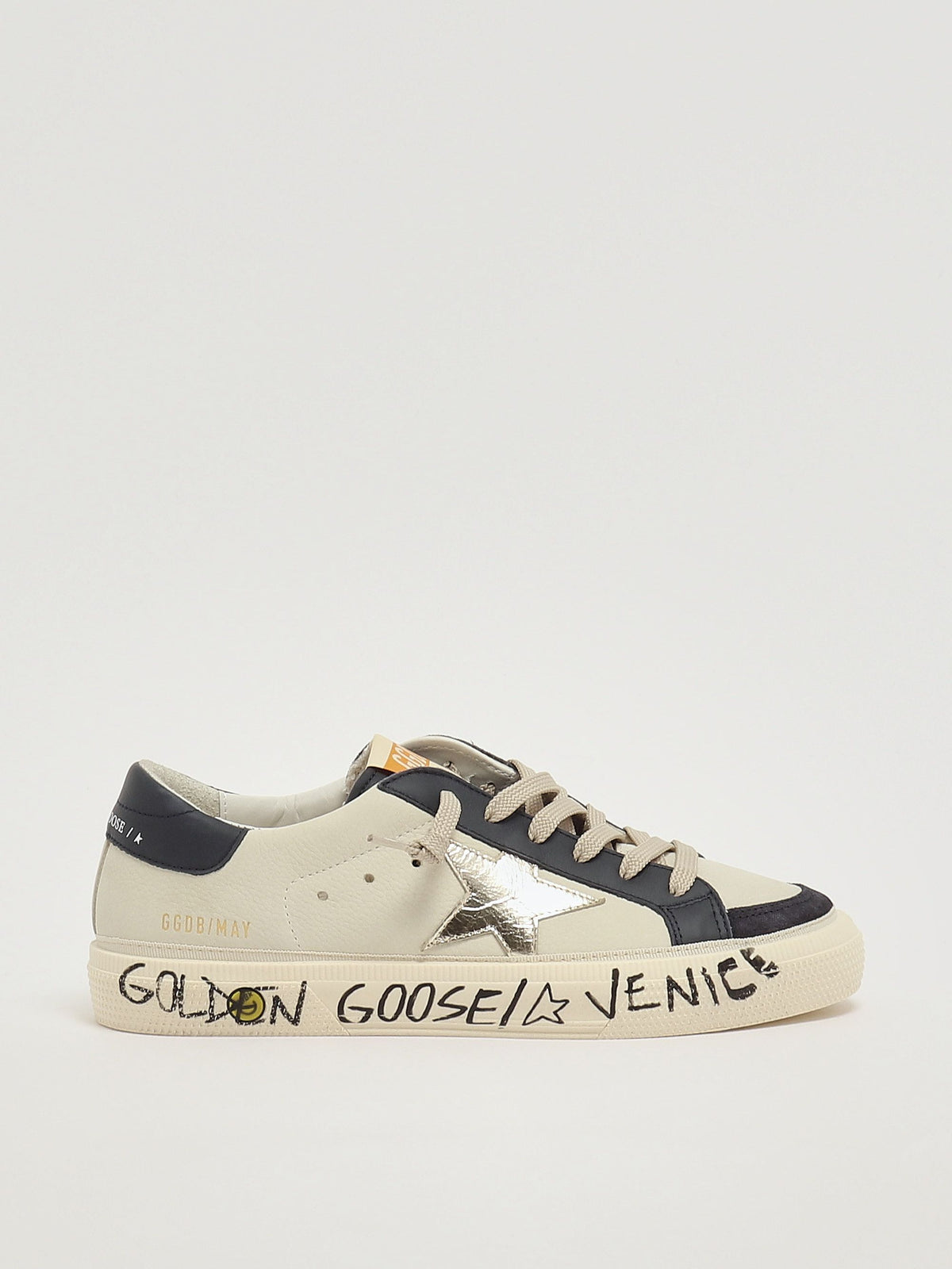 Basket Golden Goose May enfant en nubuck et daim, vue de profil