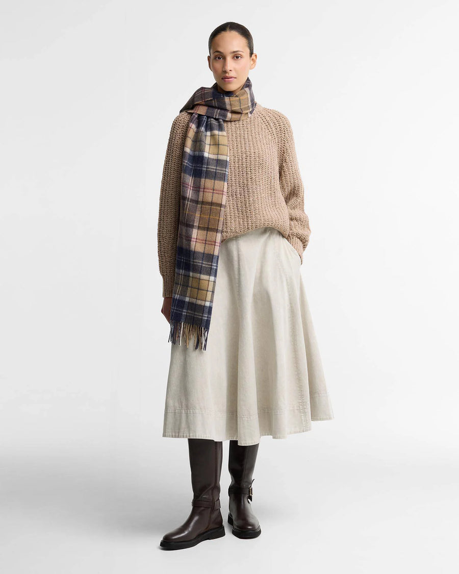 Écharpe tartan en laine d'agneau Barbour Serena femme, deuxième vue