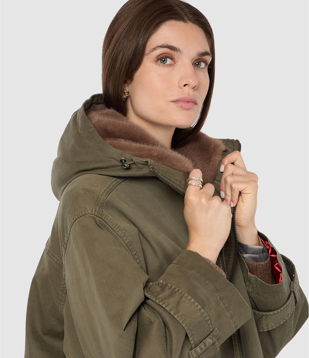 Détail de la parka khaki Blonde N°8 Bella pour femme