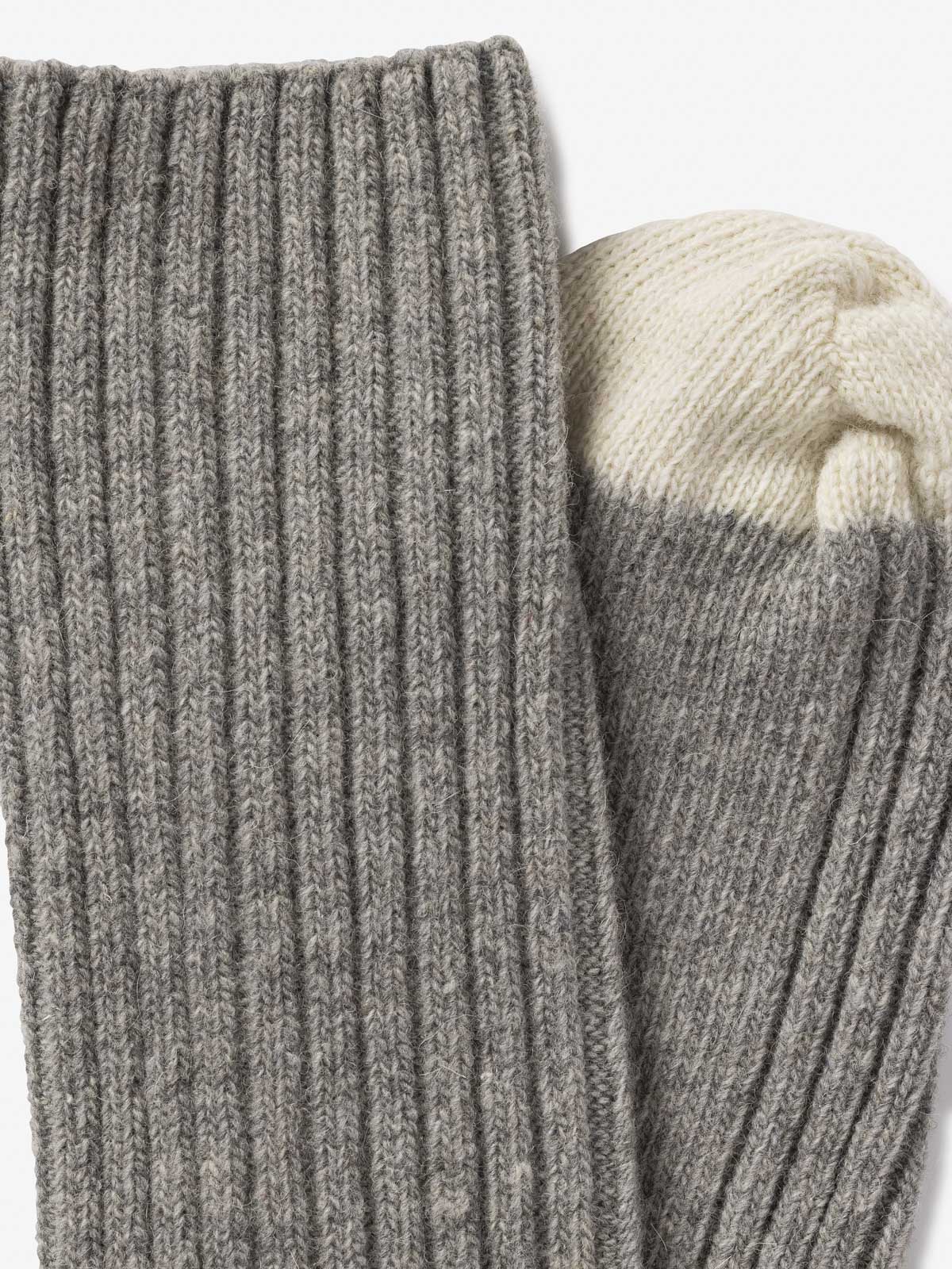 ROYALTIES - Benjamin Pearl Socks