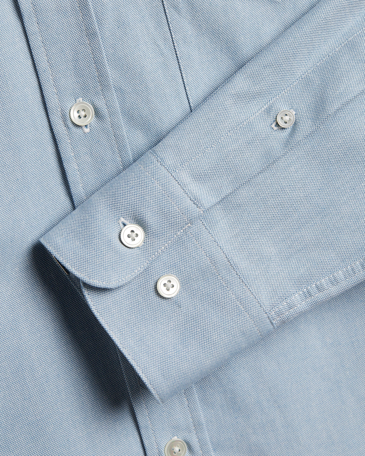 Poignet et boutons en nacre de la chemise Montebelo Portuguese Flannel