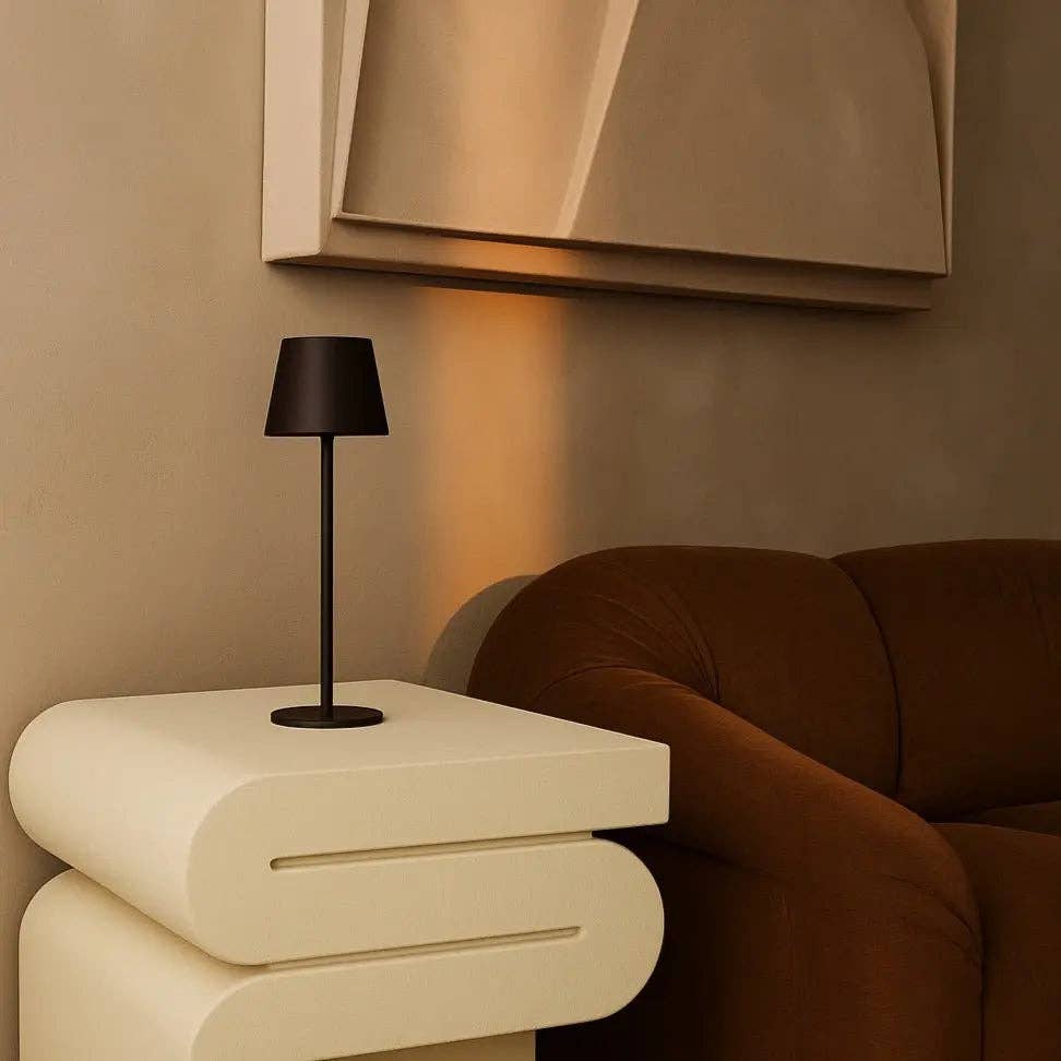 Lampe sans fil Jasper brun moka Tavellio, détail de la finition