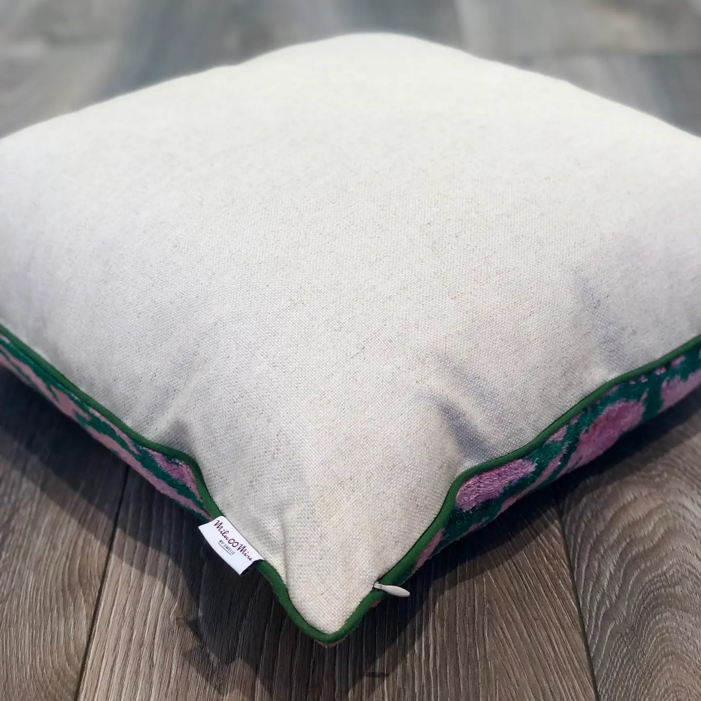 MILA MIRO - COUSSIN IKAT ÉTOILE DE MER EN VELOURS