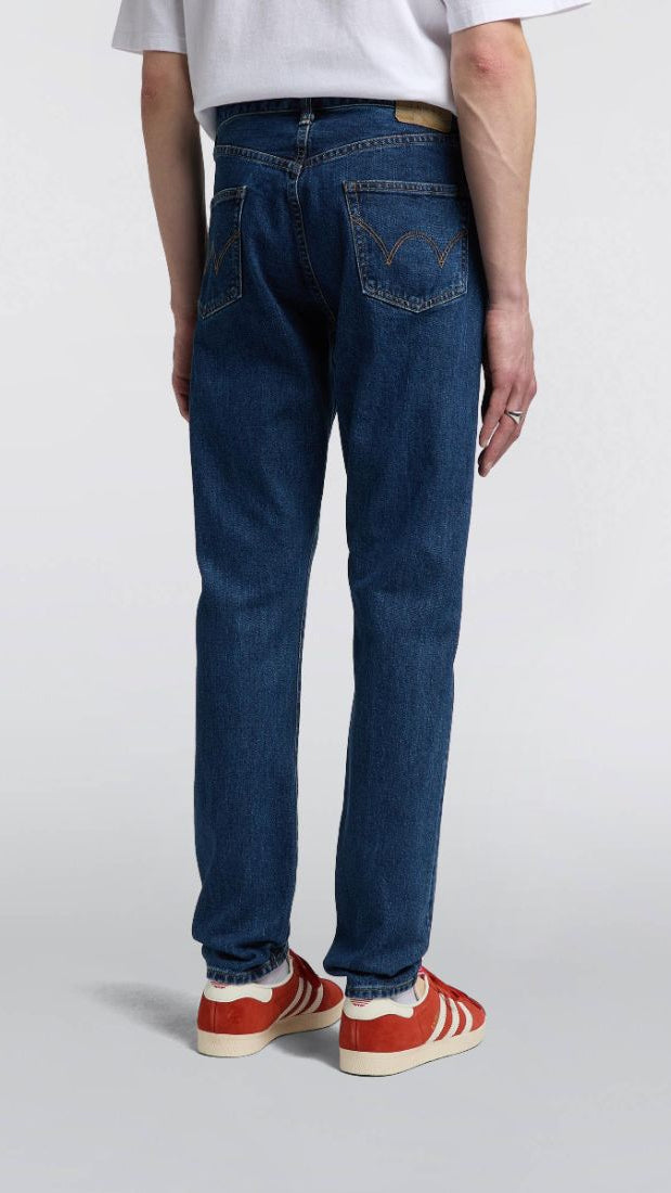 EDWIN – Slim Tapered Kaihara Blue Akira Wash