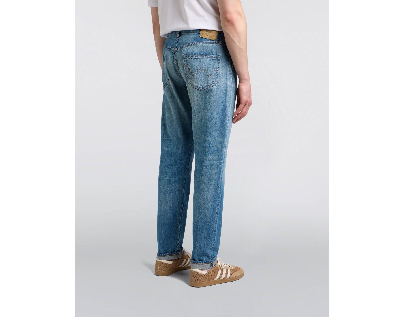 EDWIN - Regular Tapered Jeans