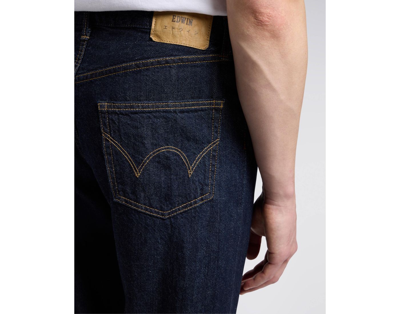 EDWIN - Regular Straight Jeans Blue Rinsed