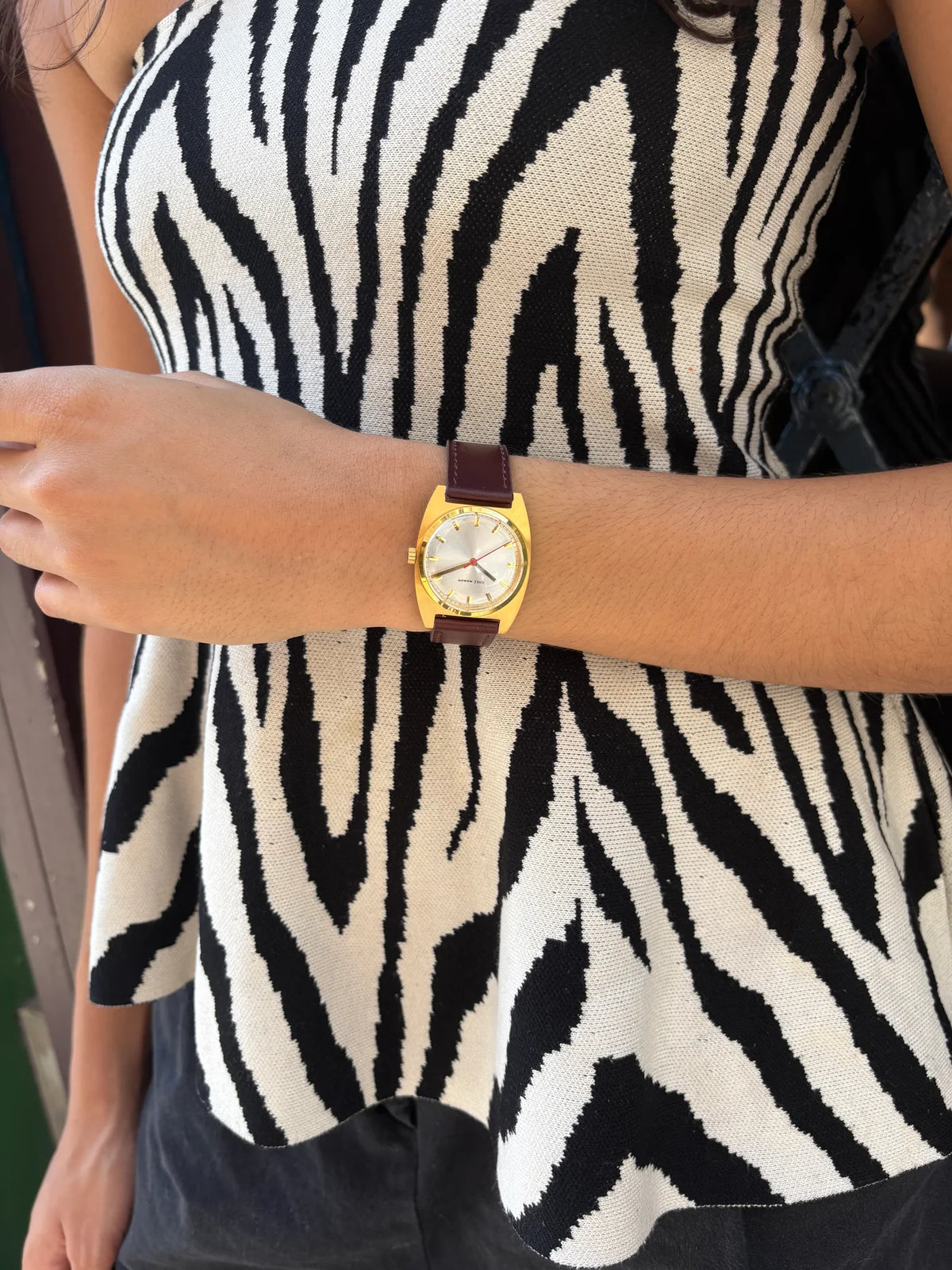Montre Chez Maman La Phoenix Gold cuir marron, septième vue