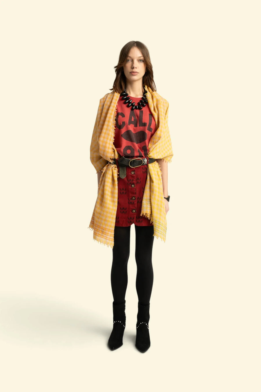 Jupe short rouge à imprimé ethnique