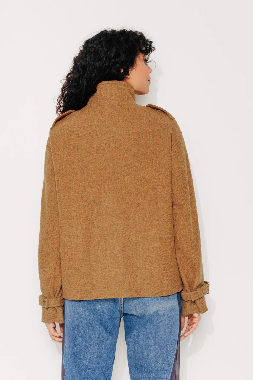Manteau court oversize SOPHORA moutarde vue de dos